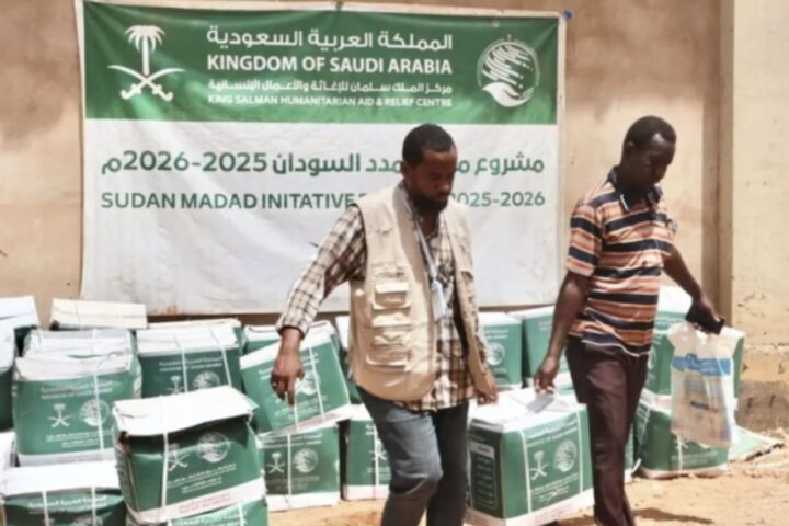 KSrelief Distributes 1,681 Food Baskets in Khartoum
