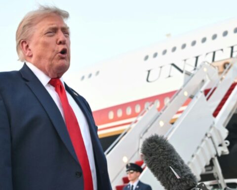 Trump Says New Air Force One Will Be ‘Maxed Out’ After Security Concerns